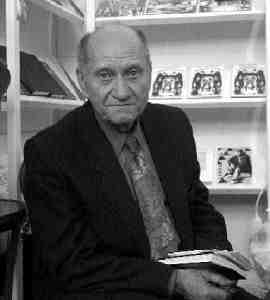 [regretatul+victor+frunza.jpg]