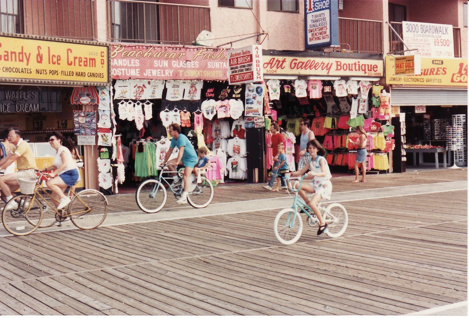 Photography by Lou Ford Wildwood Memories