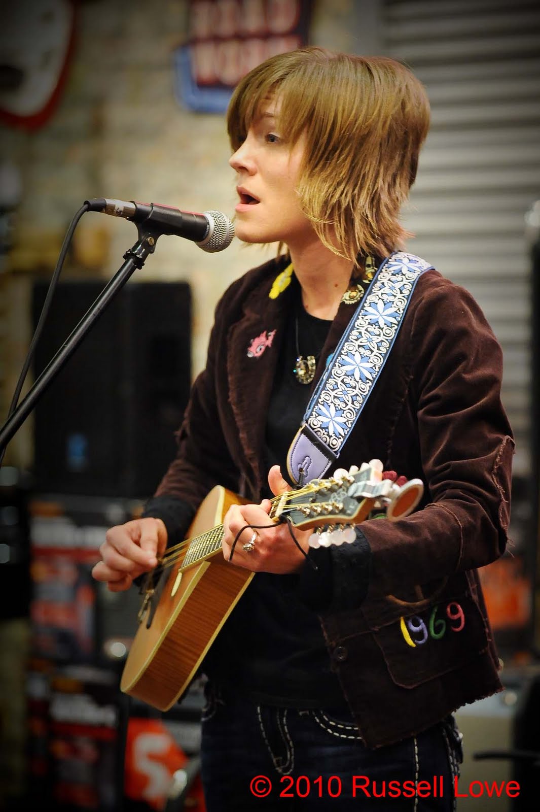 "The Way I See It" Doyle Dykes / Haley Dykes at Guitar Works Evanston, IL 4/09/10