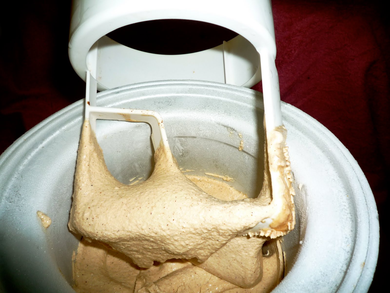 Cinnamon Gelato + Bananas + Caramel = Bananas Foster Sundae Cafe Delites