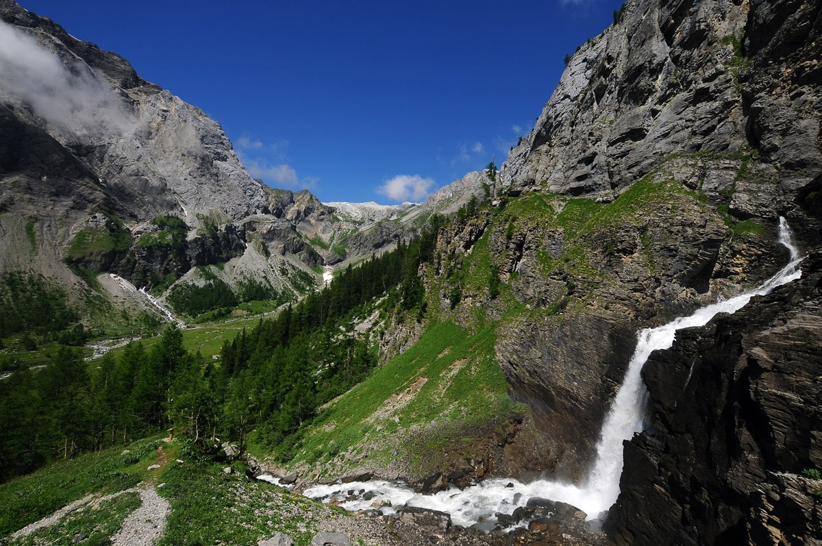 Patrick et la nature Barrage du Zeuzier