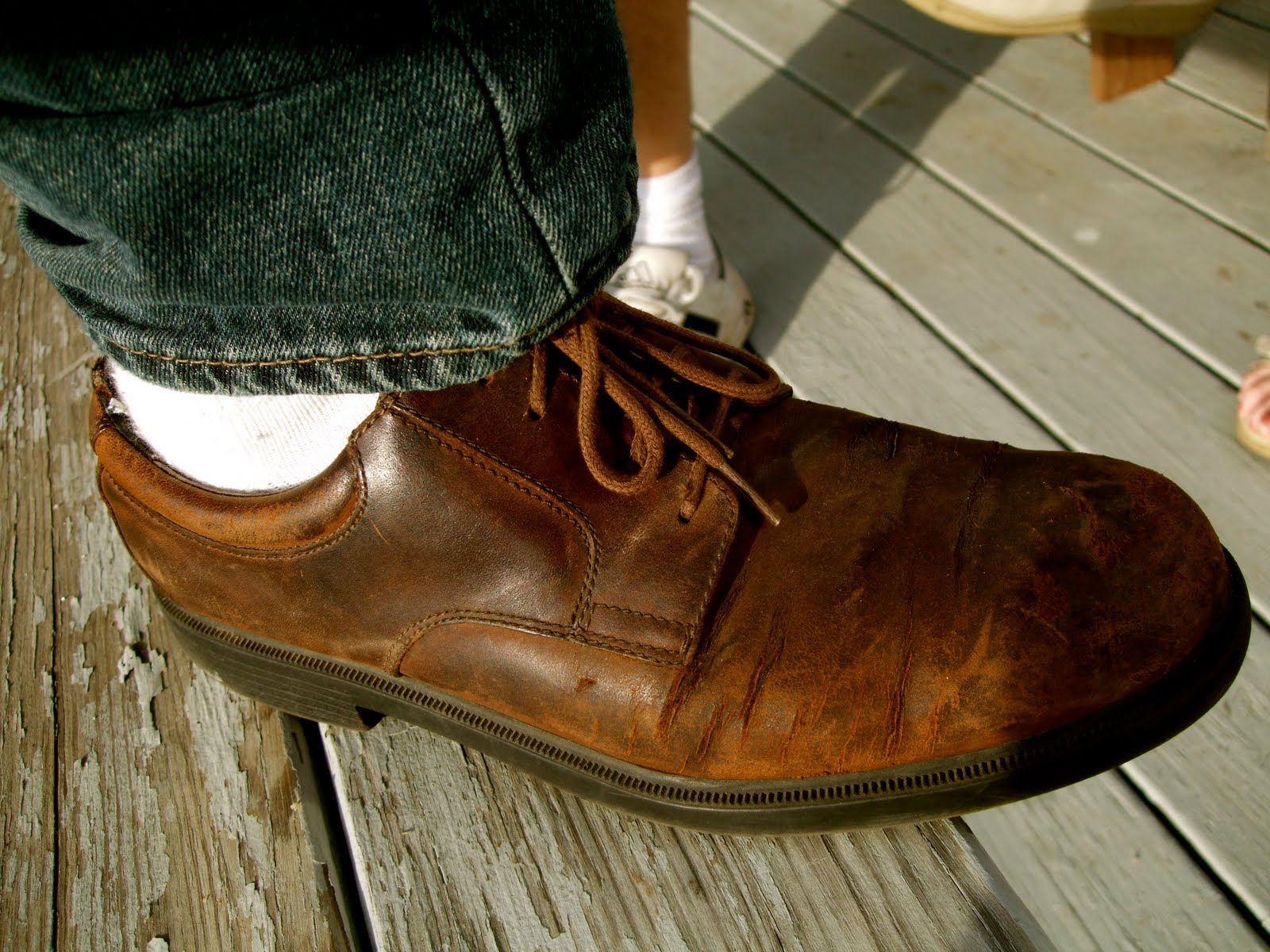 where to buy old shoes