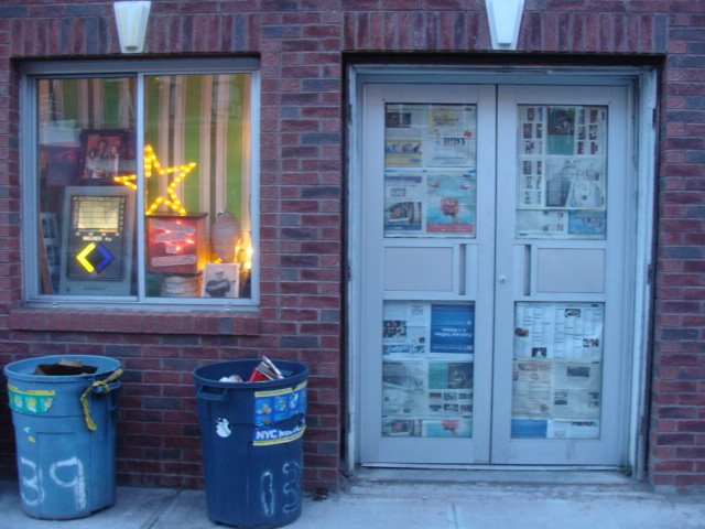 [weird+weekends+005.jpg]