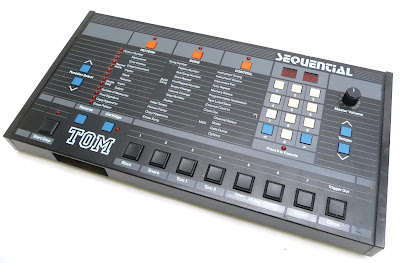Sequential drum tracks. Sequence machine. Sequence machine. Linndrum lm-1. Sequence machine.