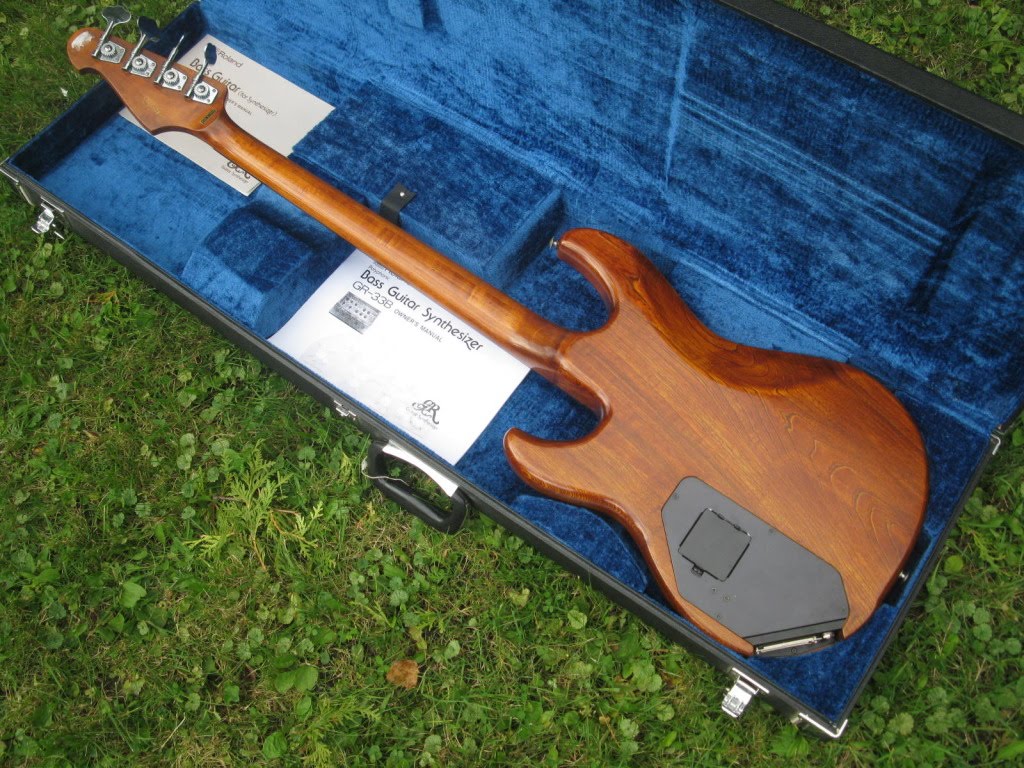 MATRIXSYNTH Vintage Roland G33 and GR33B bass synth combo