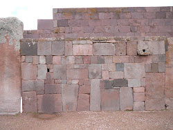 Wall detail, Tiwanaku (massive blocks, no mortar, no joints)