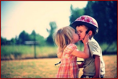 http://2.bp.blogspot.com/_rXaHpM5Z4yI/S1x3wibdpEI/AAAAAAAAAf8/2uwpSiRN5tU/s400/children+kiss.JPG