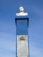 Busto homenaje a Bernardo O`Higgins en acceso norte de la Comuna