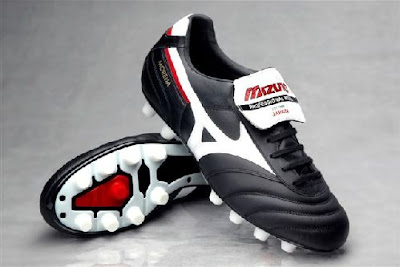 Mizuno classic football boots Clearance