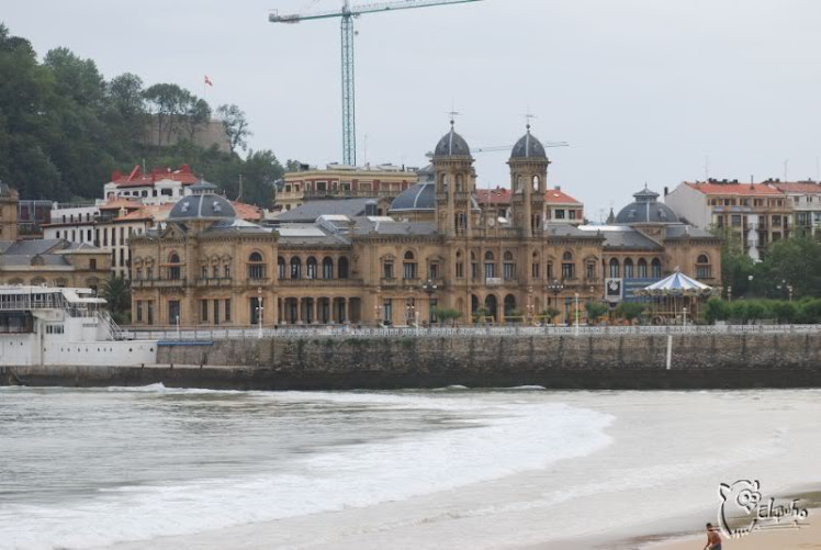 ARANTZAZUKO  EUSKAL ETXEA