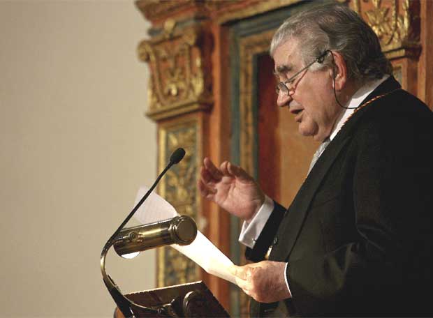 [gamoneda_cervantes.jpg]