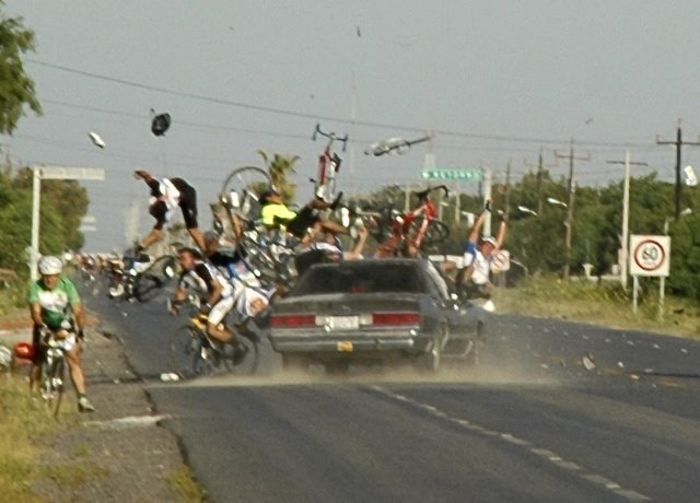 [crashya3.jpg]