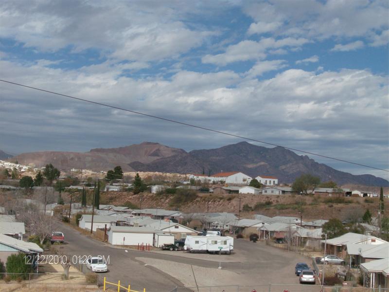 GMC Motor Home, Travel with Teri and Dan Geocaching Clifton and