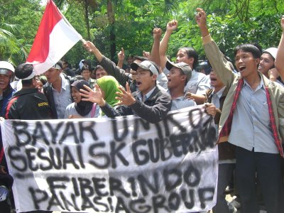 Jenis sosialisasi di indonesia: Juni 2010