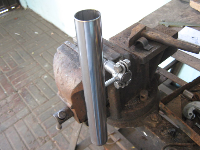 ACERO INOXIDABLE: Puro acero inoxidable.