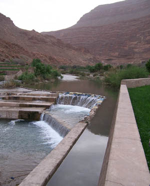 [Irrigation+channel.JPG]