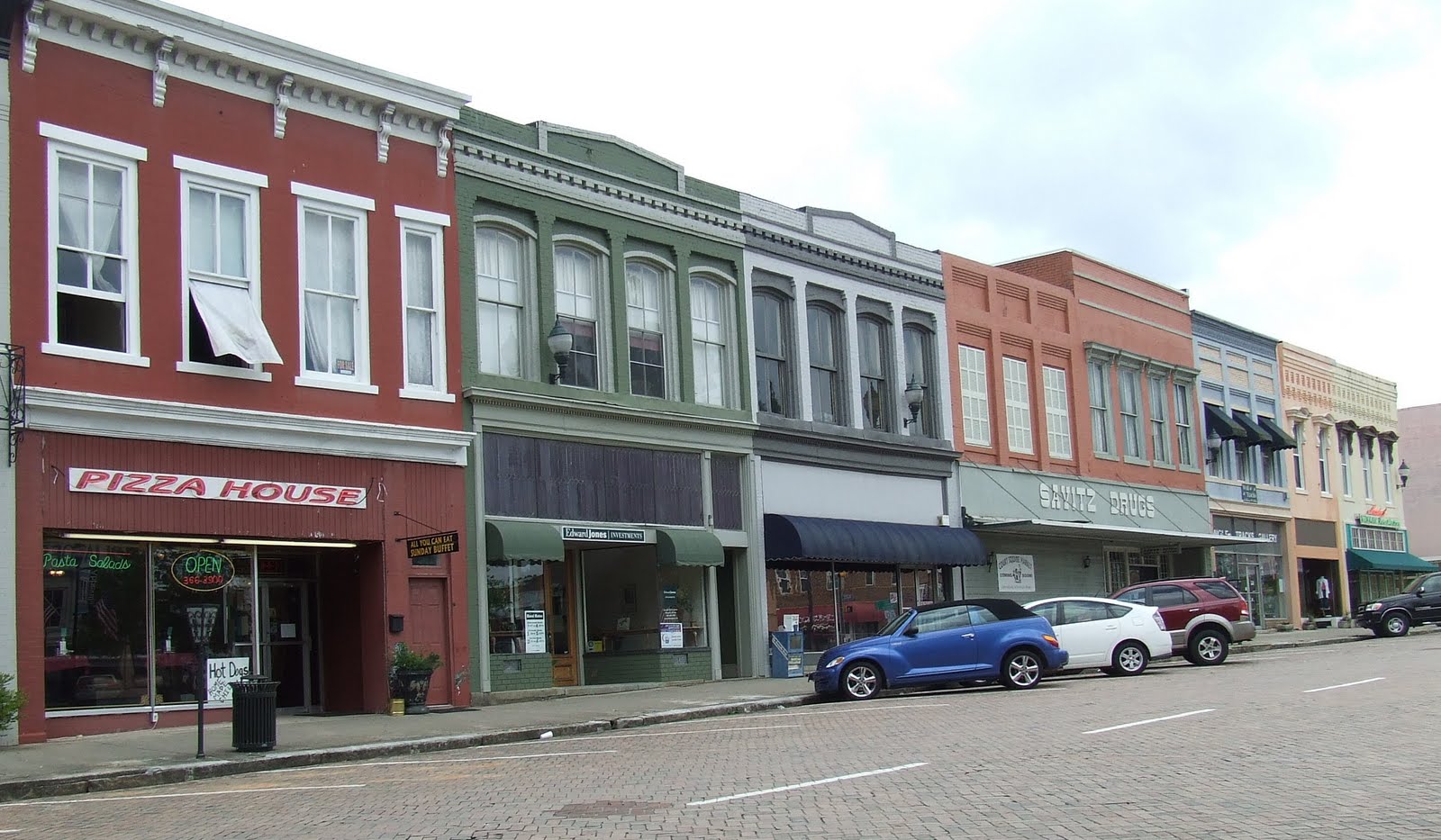 My Blue Cottage Abbeville, SC Downtown Part 2