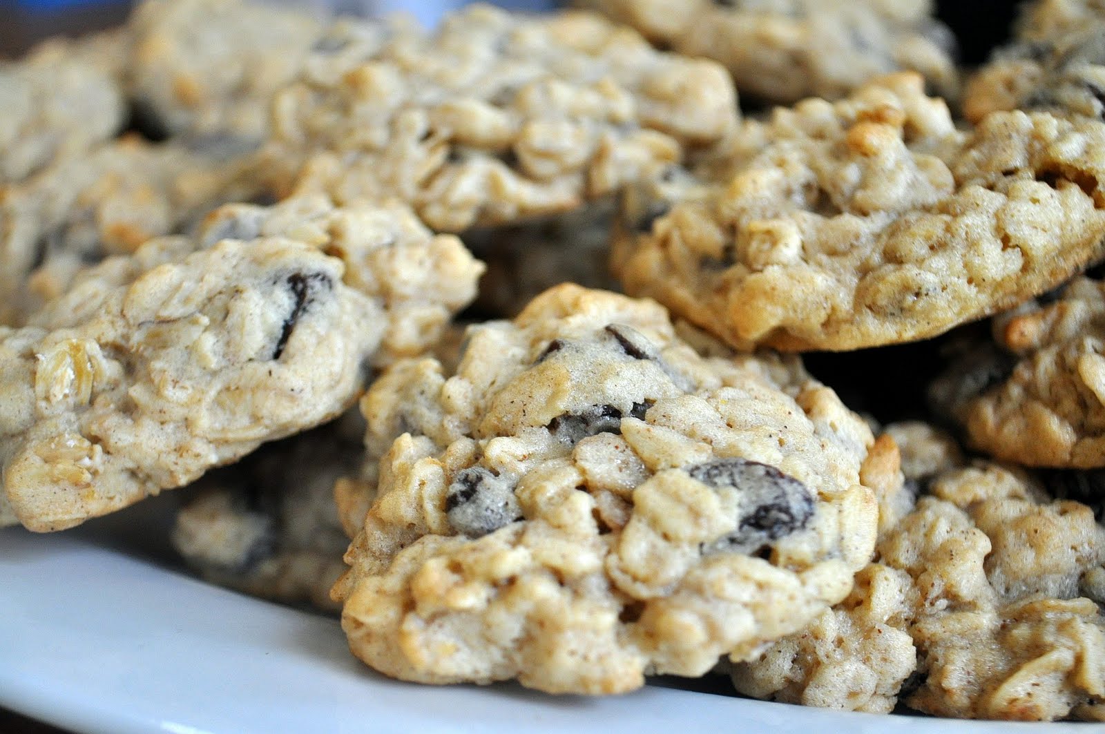 Crouching Mother, Hidden Toddler Vanishing OatmealRaisin Cookies
