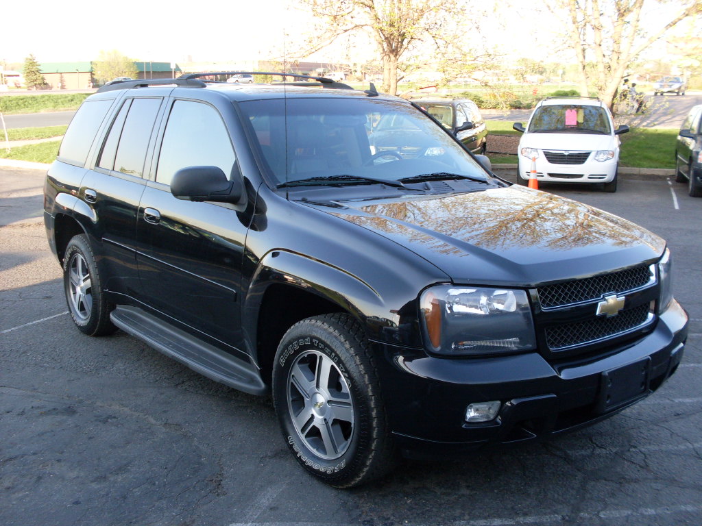 Ride Auto: 2006 Chevrolet Trailblazer LT 4 door SUV