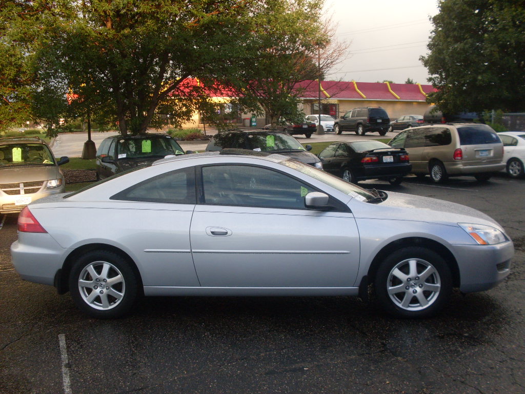 Ride Auto: 2005 Honda Accord EX