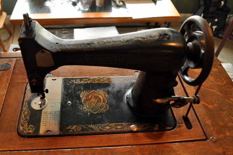 Twin Inspiration: Antique Domestic Sewing Machine