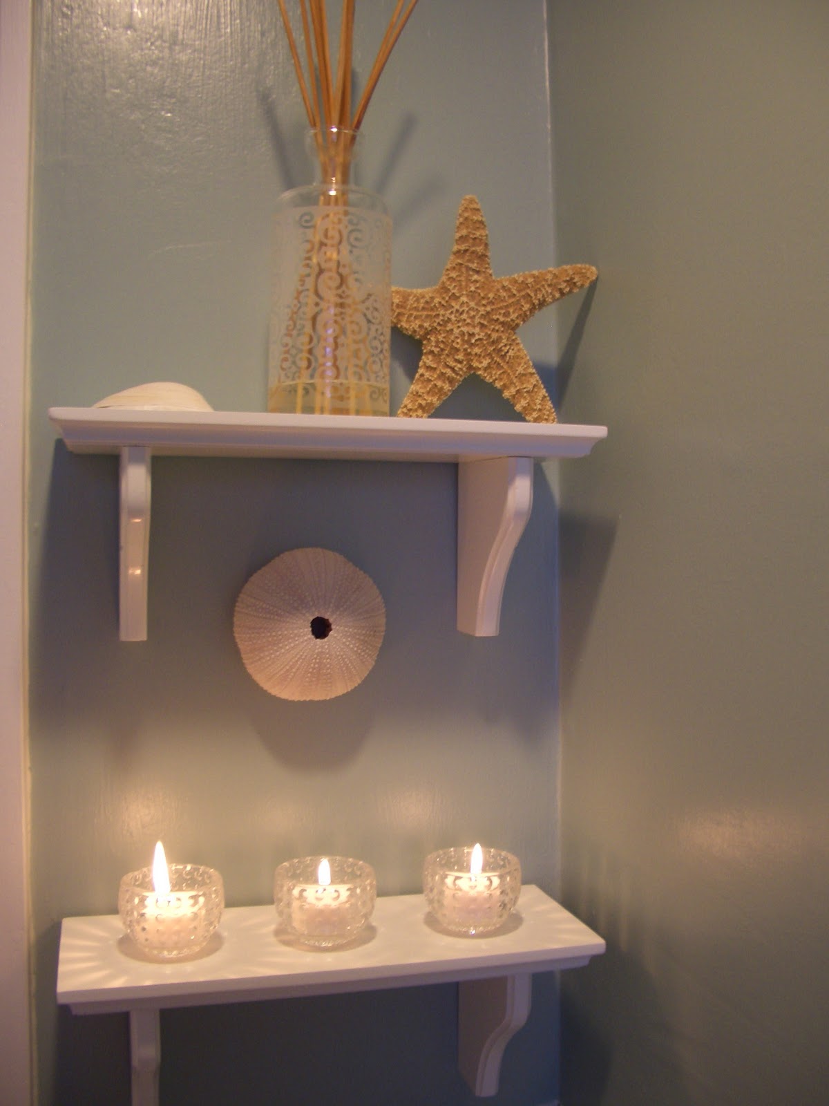 Cool Home Creations: Wall Decor: Bathroom Shelves