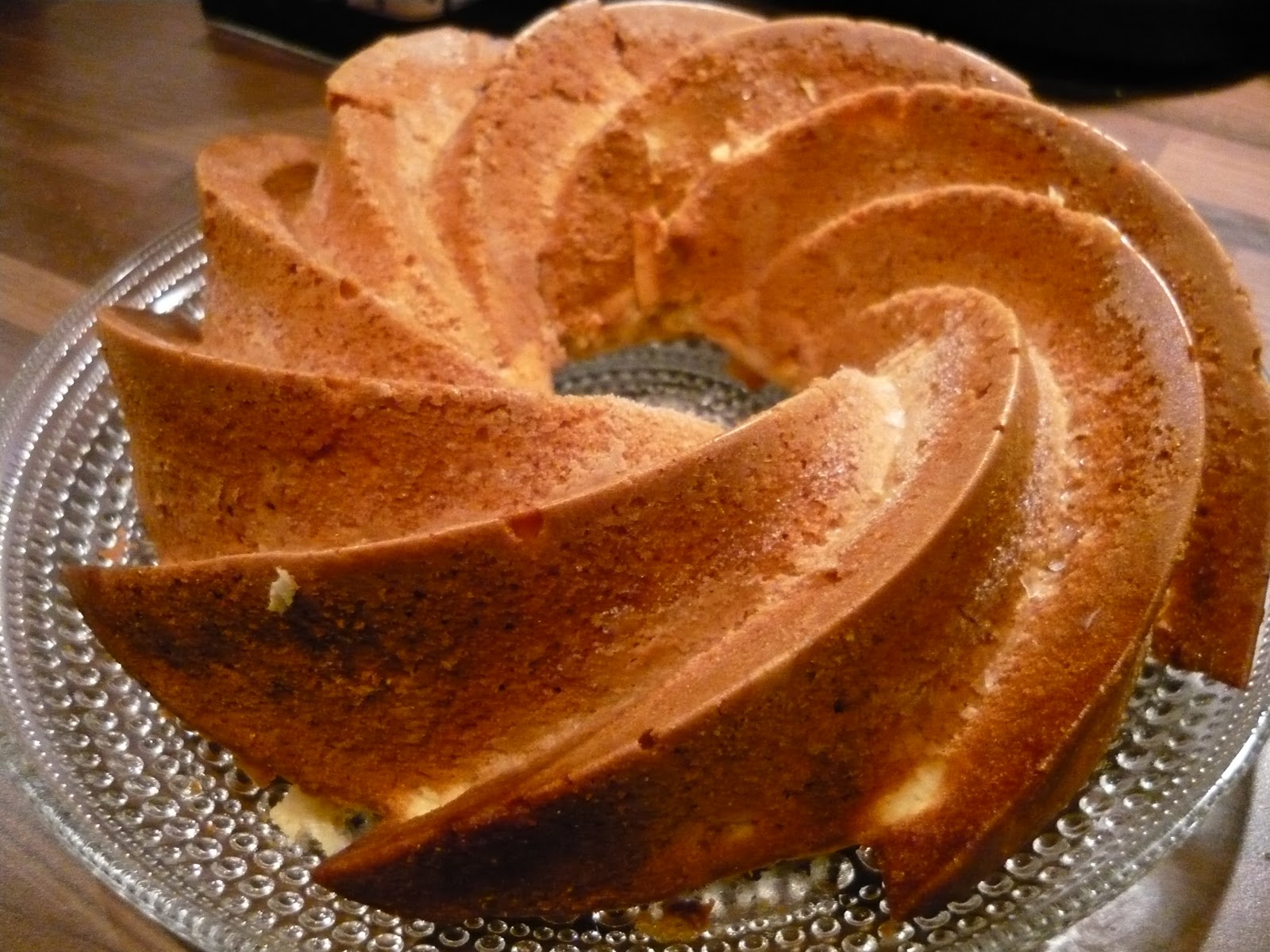 Tyvikasvua Kookosananas kakku