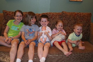 [5+kids.jpg]