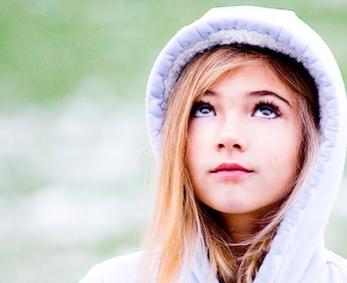 [09Feb20_iheartfaces_1-1-2.jpg]