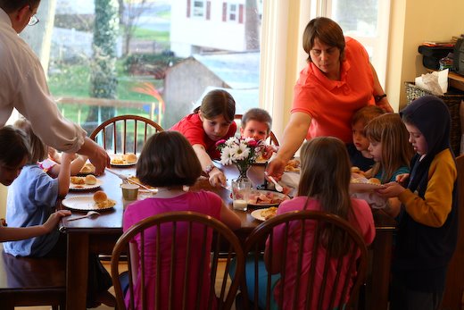 [09Apr12_easter_60.jpg]