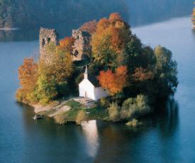 [island_original.jpg]