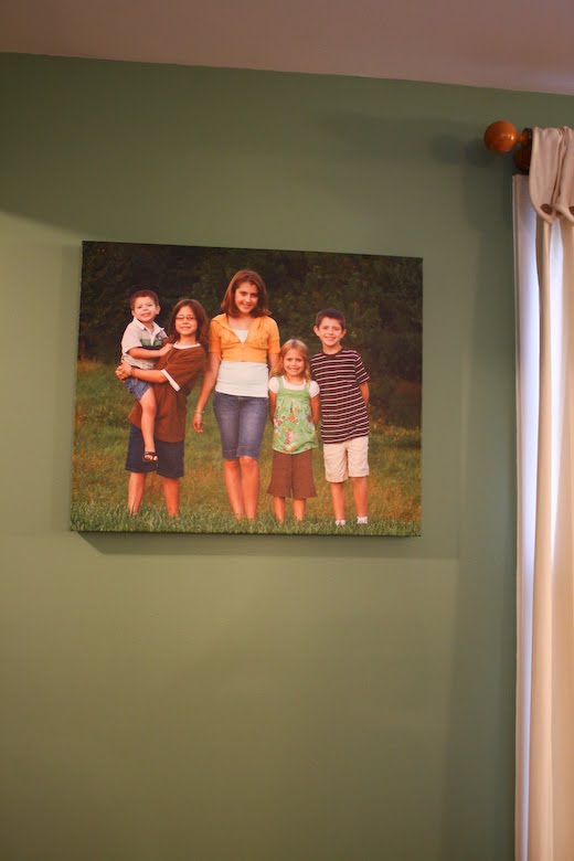 [09Oct25_canvas_10.jpg]