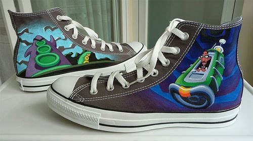 [dott_converse.jpg]
