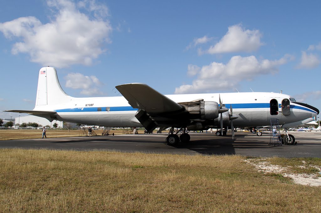 Aero Pacific Flightlines Douglas Aircraft Company (DAC) propliners at