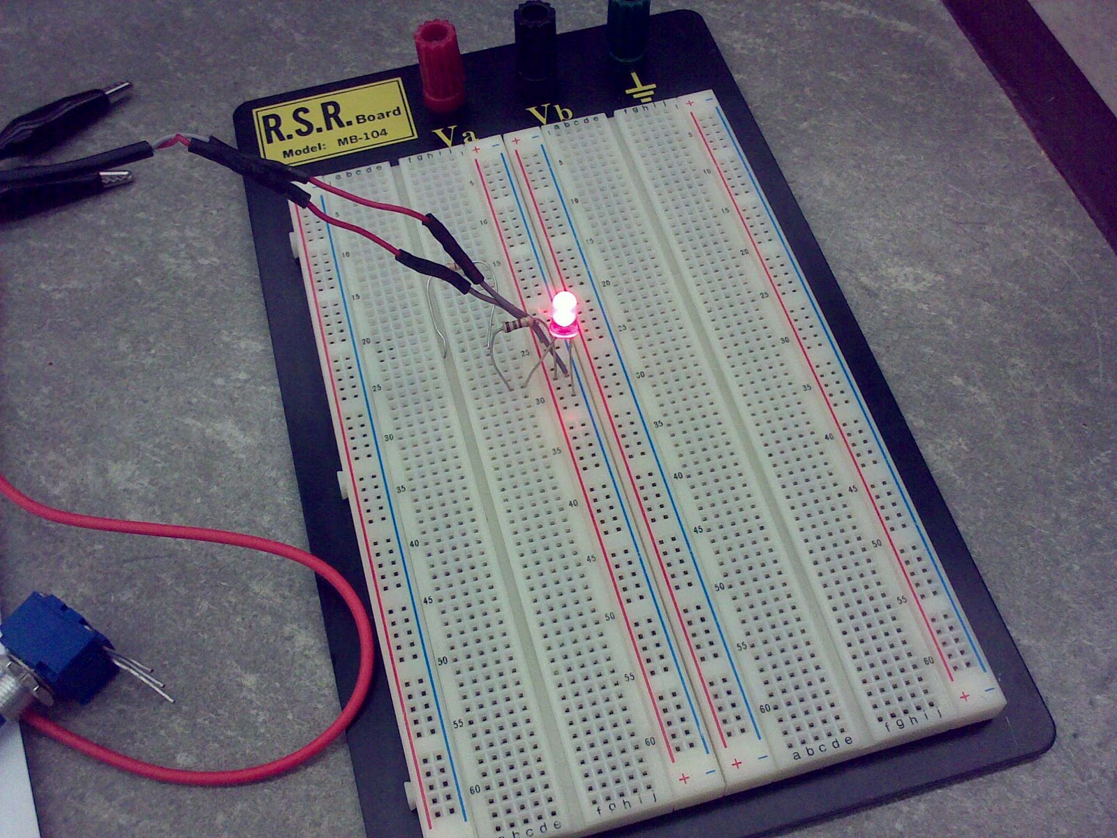 Electronics 10 E. Molina Using the bread board multimeter, LED's