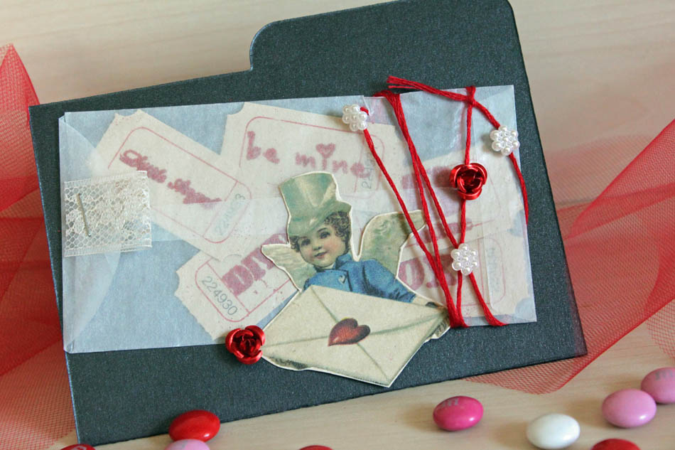 Diecut Diva Valentine File Folder Card