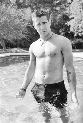 Naked Famous Men: Colin Farrell - Naked And Nasty