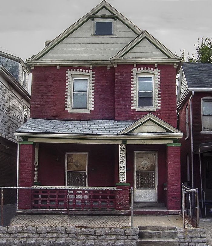 Hyperblogal Pendleton Heights Holiday Homes Tour IV