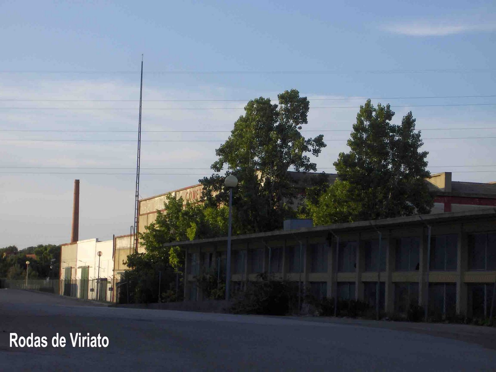 [cometna+com+chamine.jpg]