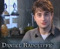 'No dia 12 de Dezembro, eu farei uma coisa que eu nunca fiz antes' diz Radcliffe, nos sets de 'Relíquias da Morte'