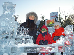 Escultura de gelo em homenagem aos 400 anos de Quebec City