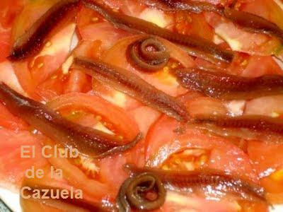 Tomate natural con anchoas 