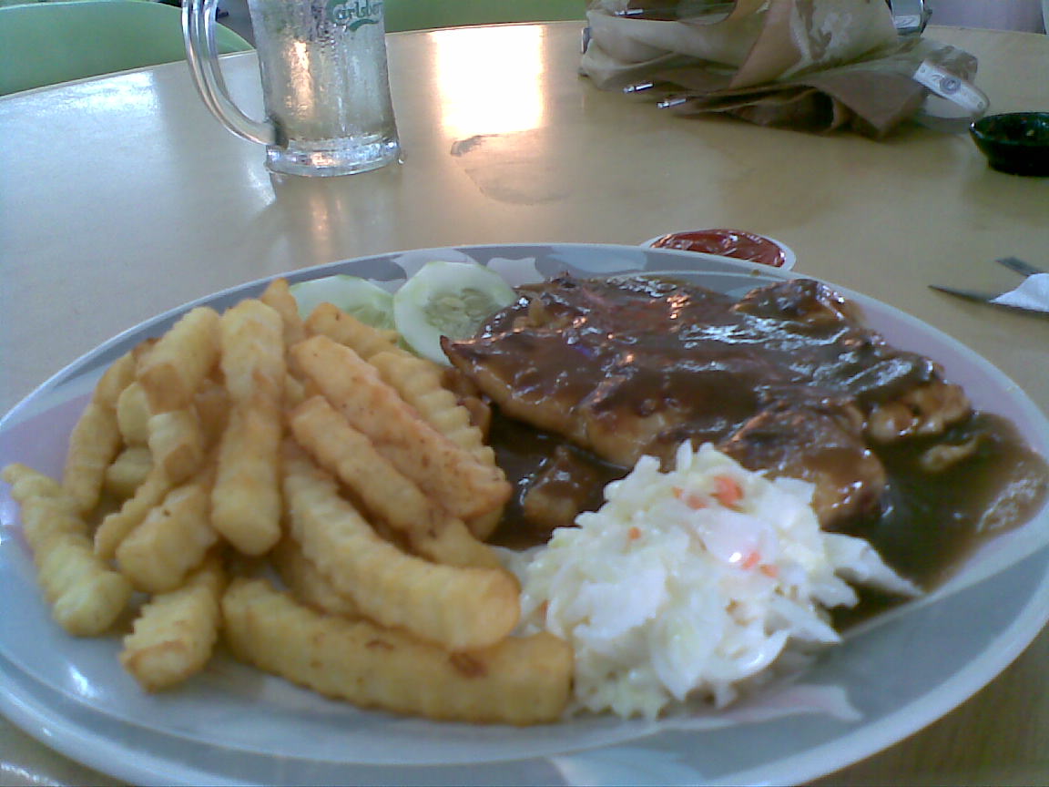 Food Food Food Chicken Chop with Brown SauceFoh Foh