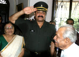 Lt Colone  Bharat Mohanlal Hot pic 