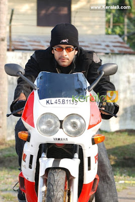 South indian super star Prithviraj hot latest pic images gallery