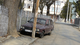 masina, rabla, auto, abandonata in Iasi