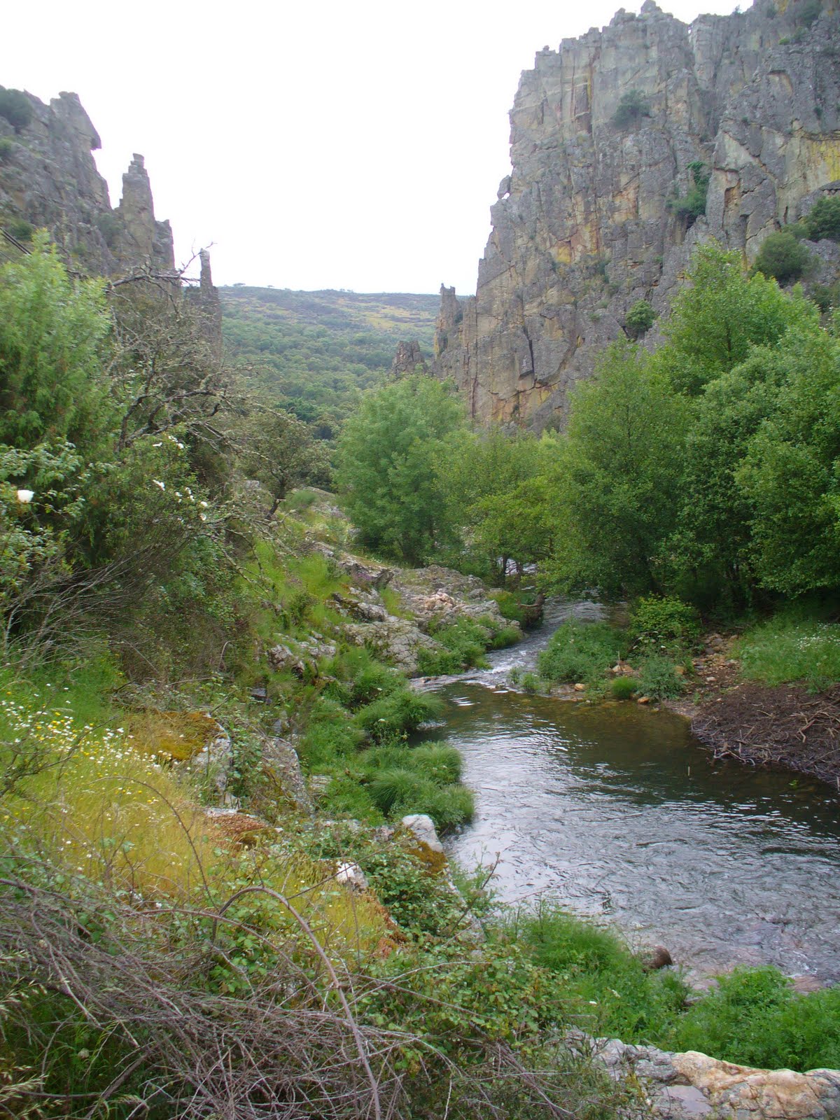 EXTREMOS DEL DUERO cabañas del castillo. cáceres.