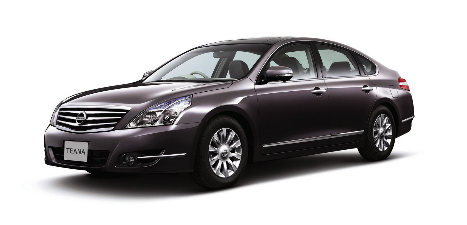 Nissan tiana 2015