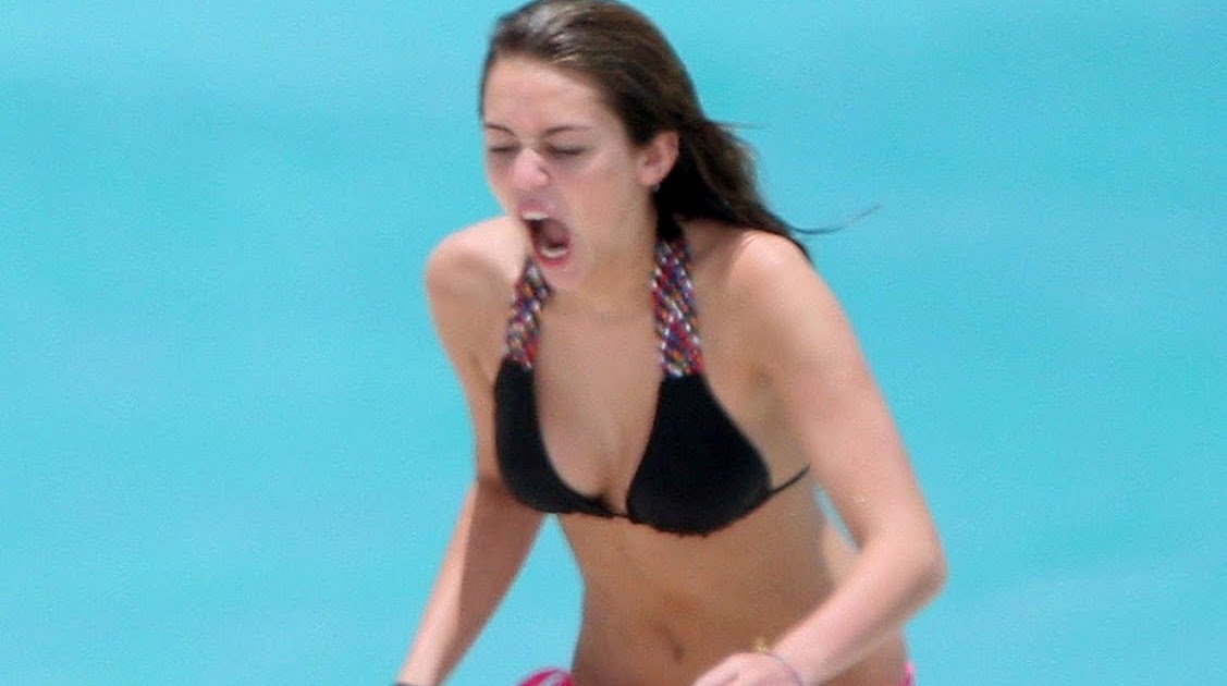 Miley Bikini Bahamas 20