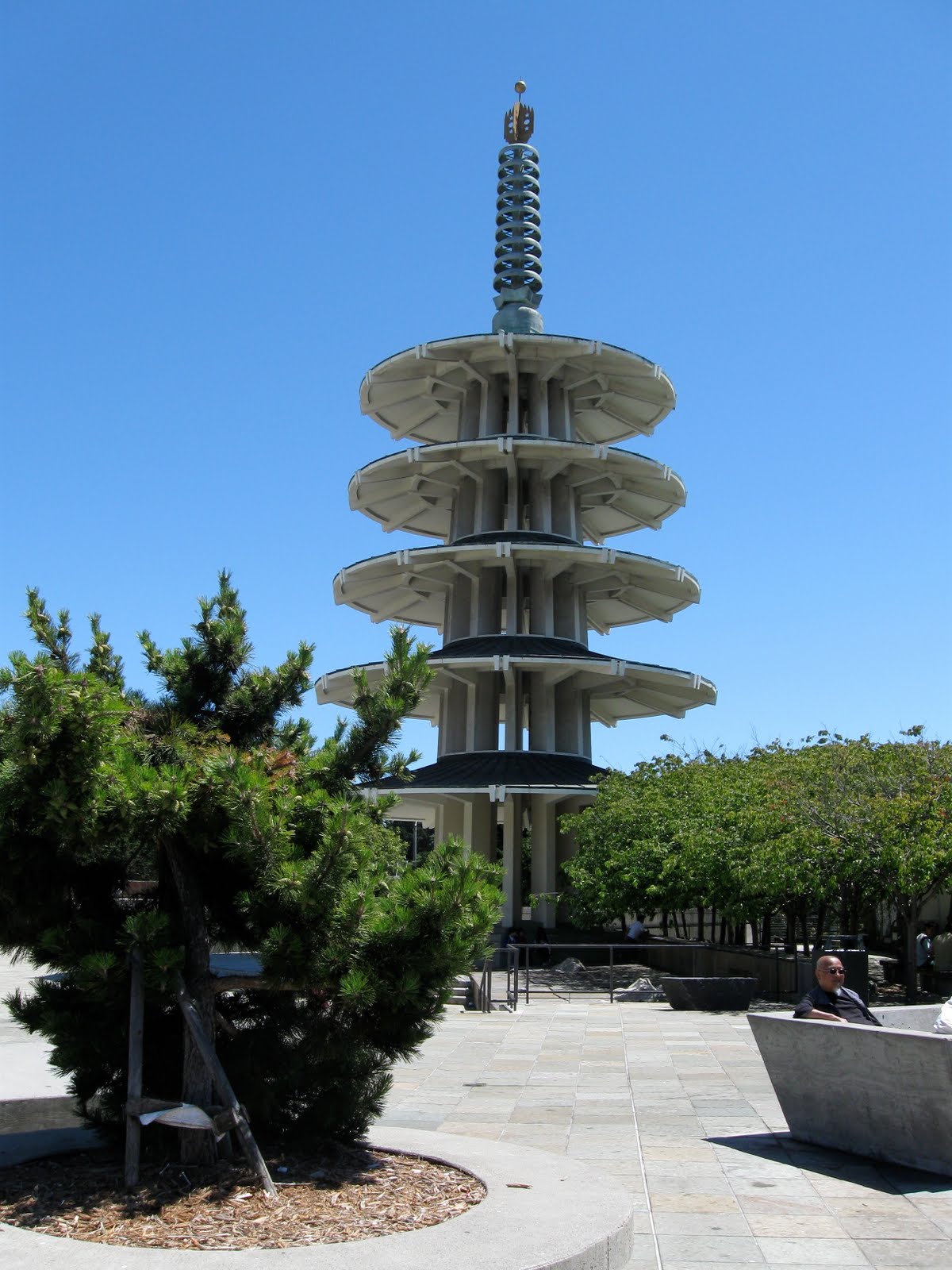 san francisco streets, sights and secrets Japantown